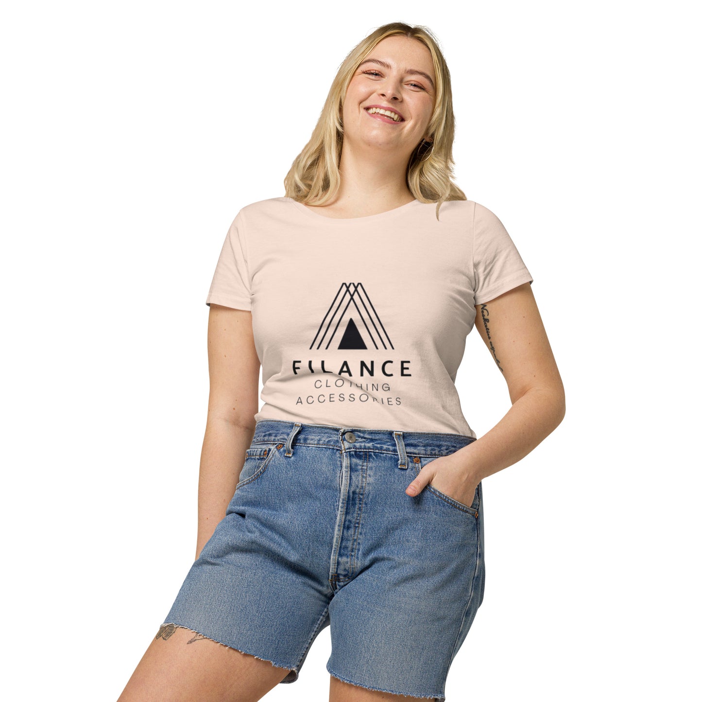 Women’s basic organic t-shirt